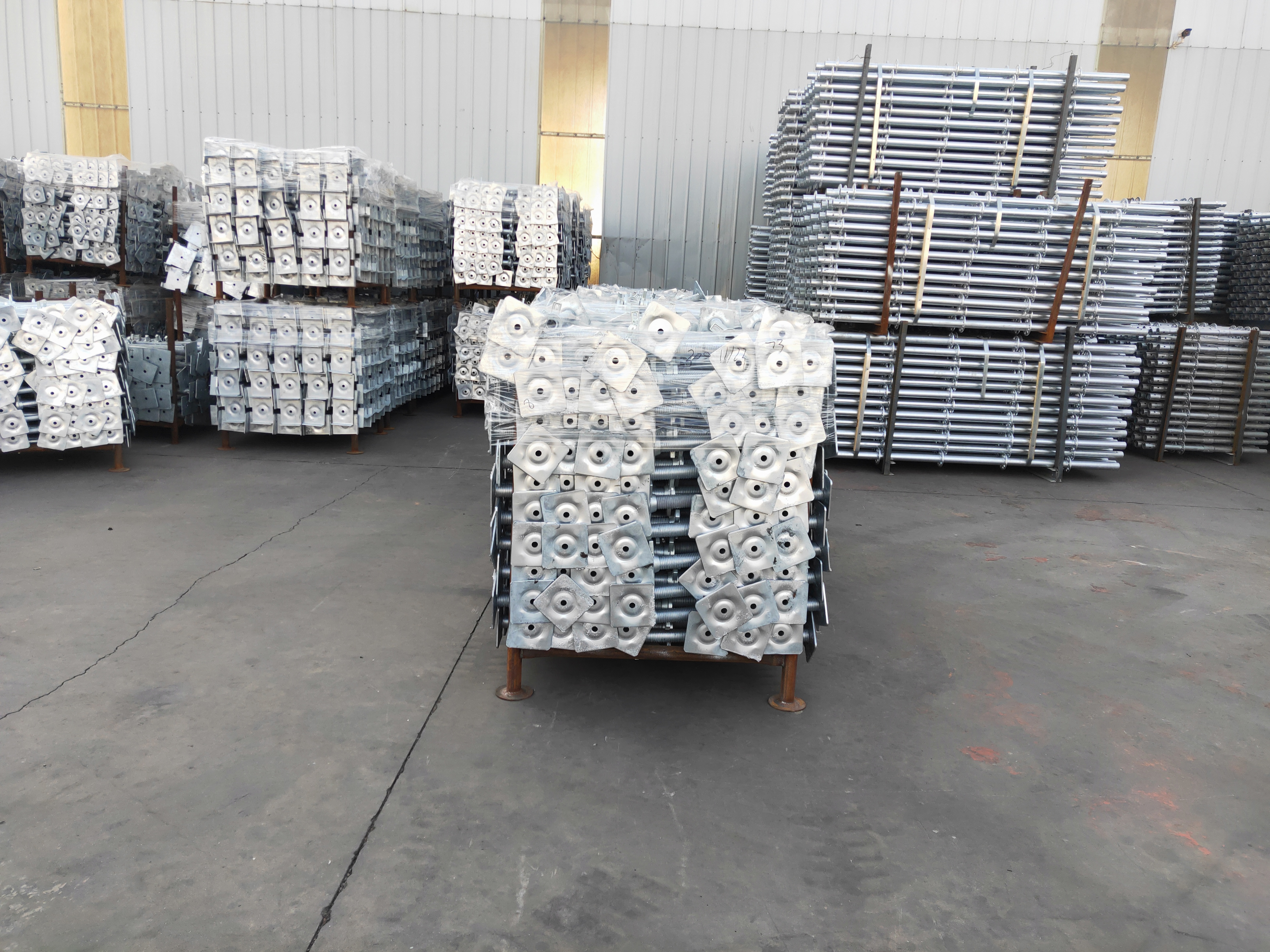 Galvanized Scaffolding Adjustable Base Jack U-head Jack