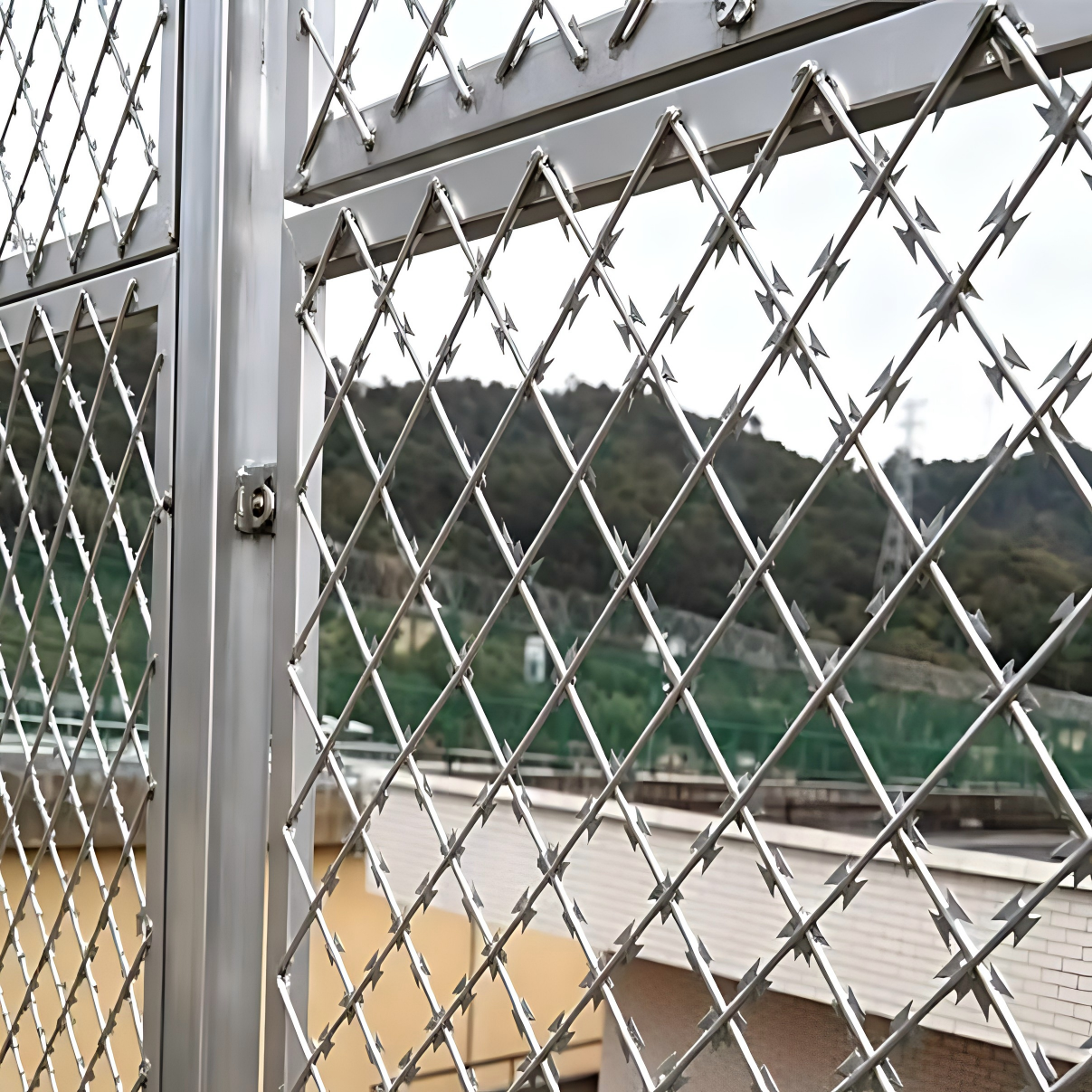 High Security Anti-Climb Bent Rebar Fence