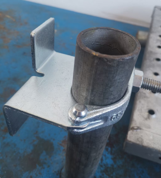 Galvanized Steel Forged Board Retaining Coupler (plank Coupler for 48.3mm Pipe)