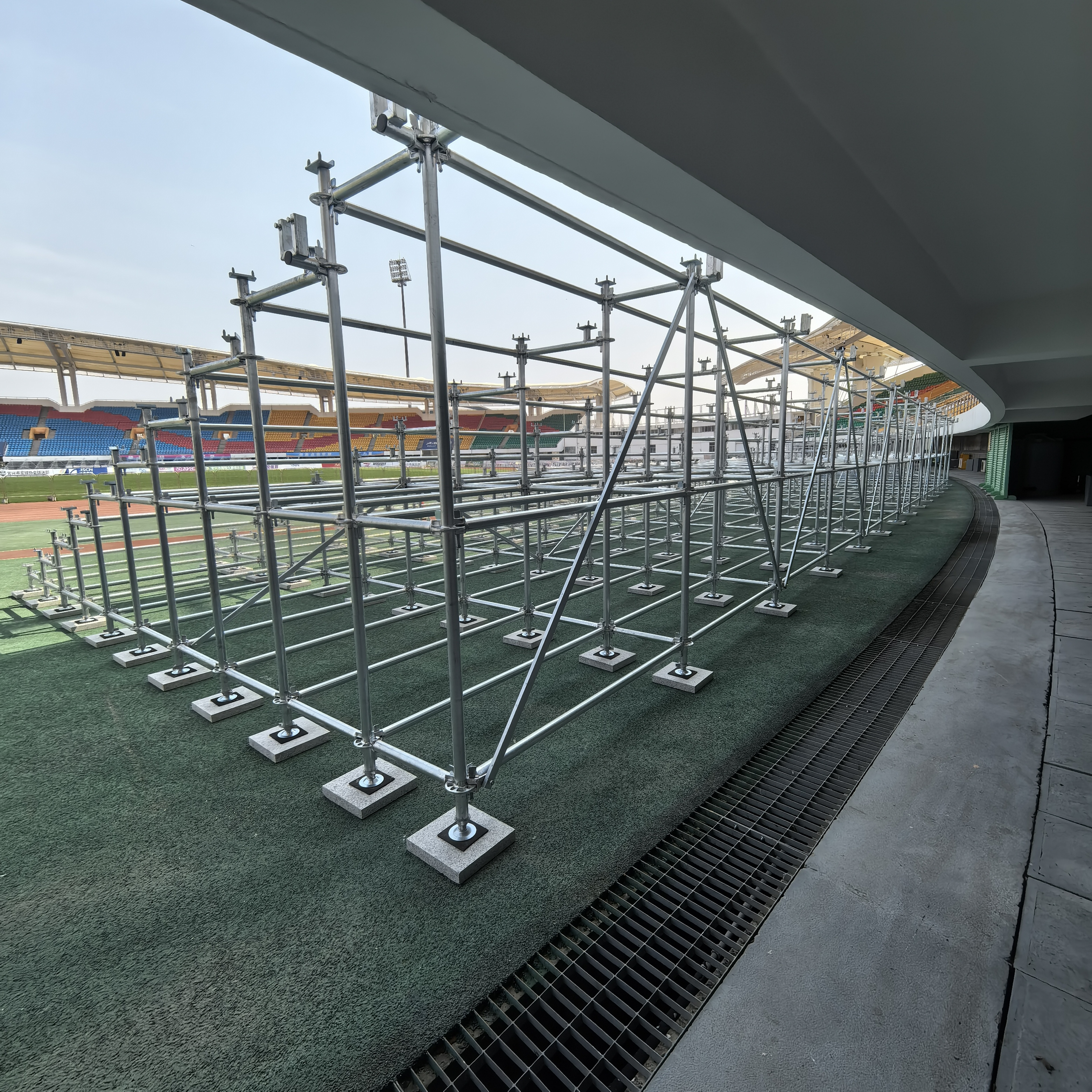 Hot Dip Galvanized Andamios Layher Ringlock Scaffolding Heavy Duty Concert Stage Lighting Tower Scaffold 